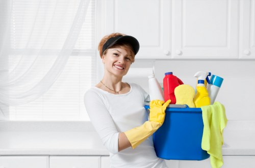 Professional carpet cleaning in Kingston Vale for fresh and clean floors